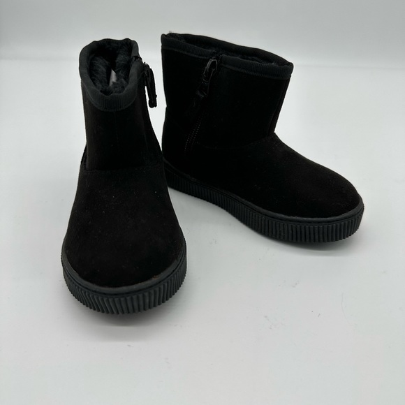 Cat & Jack Other - Cat & Jack Toddler Winter Boots Black Faux Suede Zip Side Size 8